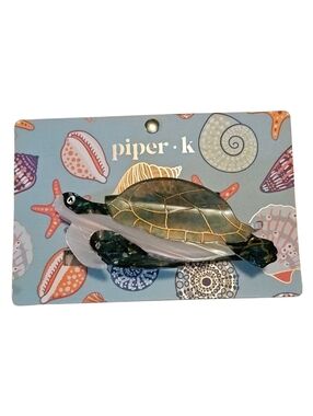 🐢🐚Piper K Girls Adults Green Iridescent Pearl Gold Sea Turtle Hair Clip - NWT